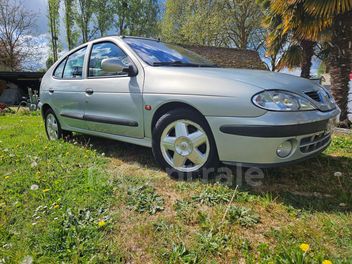 RENAULT MEGANE 1.6E RXT