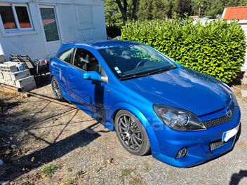 OPEL ASTRA 3 GTC OPC III GTC 2.0 T 240 OPC