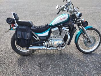 SUZUKI VS INTRUDER 800