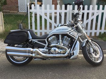 HARLEY DAVIDSON V-ROD 1250 10TH ANNIVERSARY
