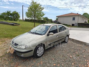 RENAULT 