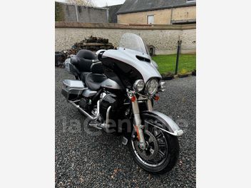 HARLEY DAVIDSON TRI GLIDE 1690