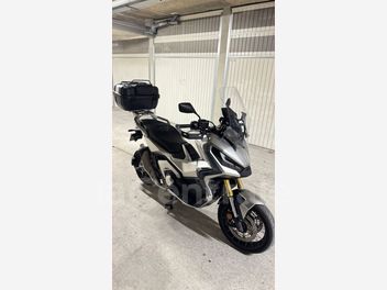 HONDA X-ADV 750