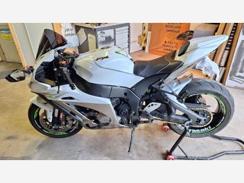 KAWASAKI ZX 10 R 1000