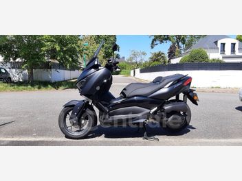 YAMAHA X-MAX 125