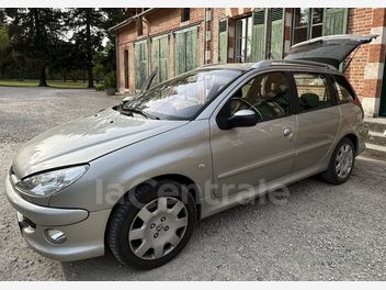 PEUGEOT 