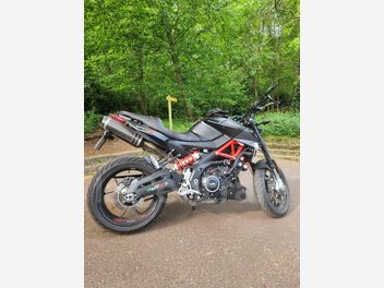 APRILIA SHIVER 900