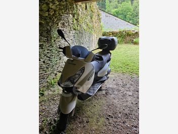 PIAGGIO X EVO 125