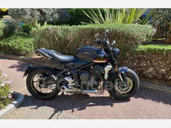 TRIUMPH TRIDENT 660
