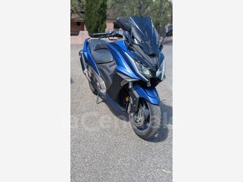 KYMCO AK 550