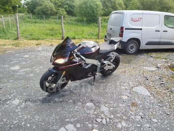 APRILIA RSV4 R 1000