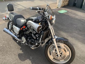 YAMAHA GTS 1000 ABS