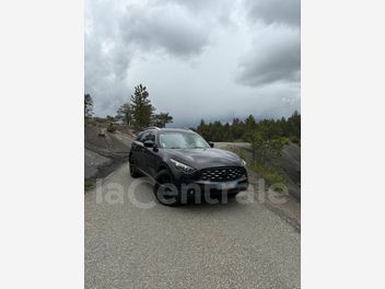 INFINITI 