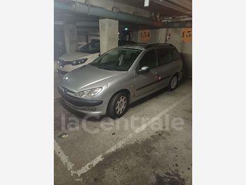 PEUGEOT 