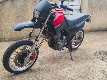 YAMAHA XT 600 E