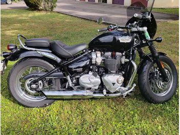 TRIUMPH BOBBER 1200 BLACK