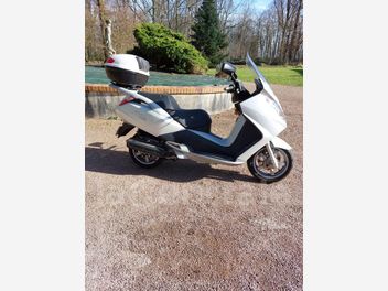 PEUGEOT SATELIS 125 EXECUTIVE