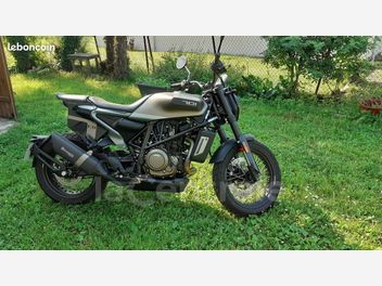HUSQVARNA SVARTPILEN 701