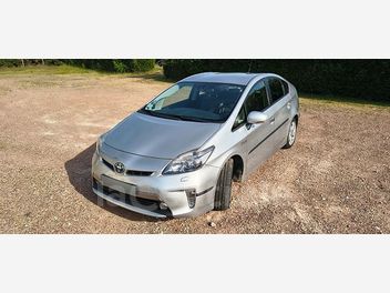 TOYOTA PRIUS 3 RECHARGEABLE III RECHARGEABLE 136H LOUNGE 17"