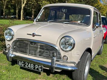 MORRIS 