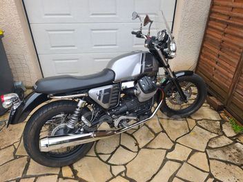 MOTO GUZZI V7 750 SPECIALE