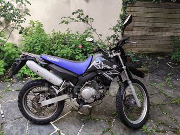 YAMAHA XT 125 X