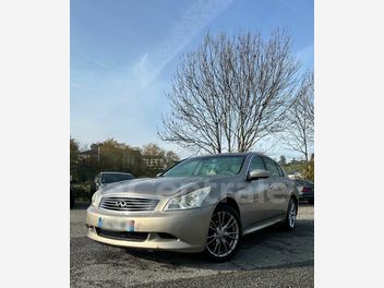 INFINITI 