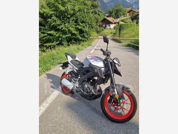 YAMAHA MT-125 125