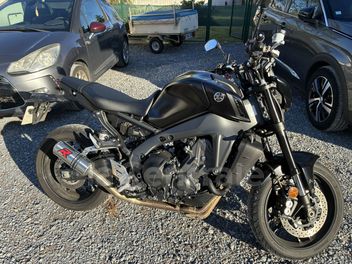 YAMAHA MT-09 900 Y-AMT