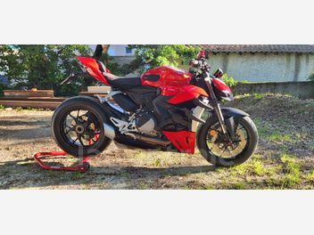 DUCATI STREETFIGHTER V2 955