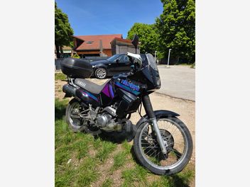 YAMAHA XT 700