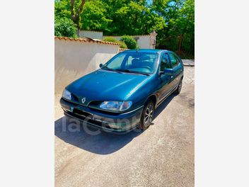 RENAULT 