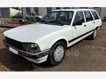 PEUGEOT 