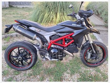 DUCATI HYPERMOTARD 821