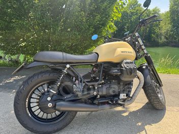 MOTO GUZZI V9 II 850 BOBBER SPORT