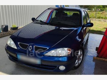RENAULT 