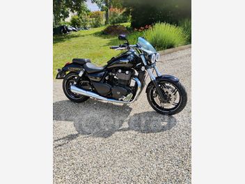 TRIUMPH THUNDERBIRD 1700 STORM
