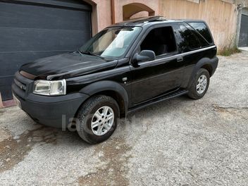 LAND ROVER 