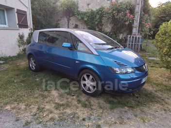 RENAULT 