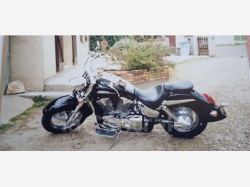 HONDA VTX 1300