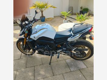 YAMAHA FZ8 800
