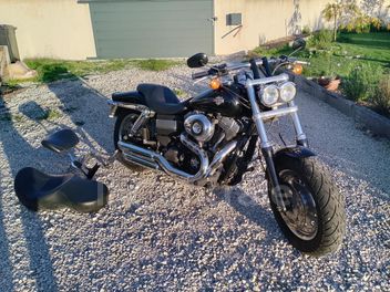 HARLEY DAVIDSON DYNA FAT BOB 1584 NOIR