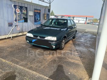 RENAULT 