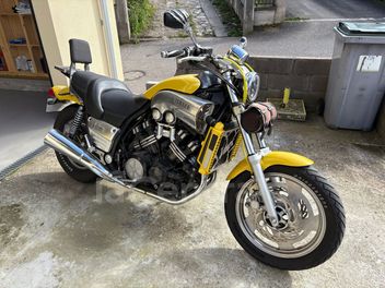 YAMAHA V-MAX 1200