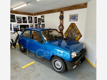 RENAULT 