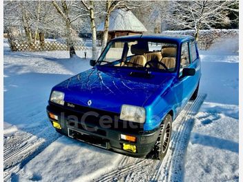RENAULT 