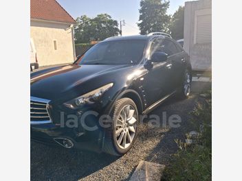 INFINITI 