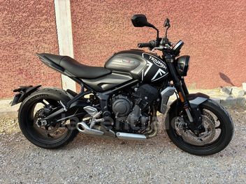 TRIUMPH TRIDENT 660