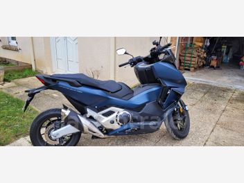 HONDA X-ADV 750