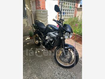 TRIUMPH DAYTONA 675 R